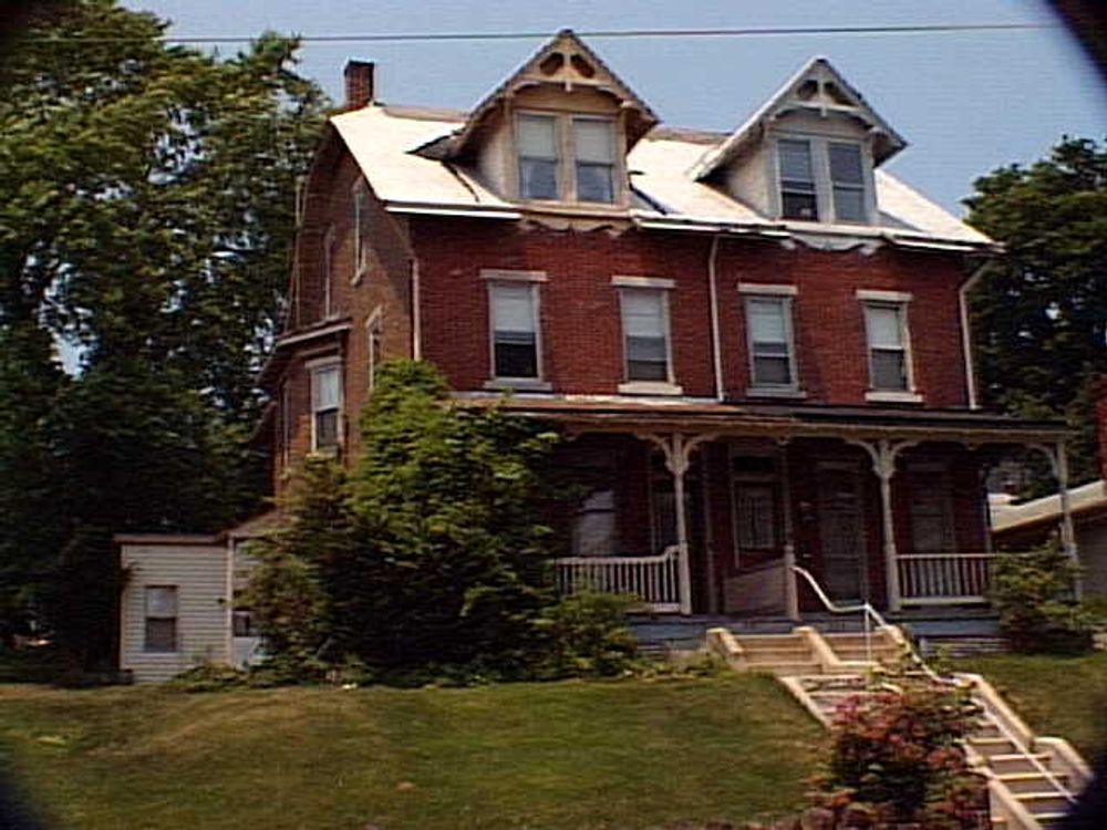 325 327 Main Street , Royersford PA 19468 Zilculator Real Estate